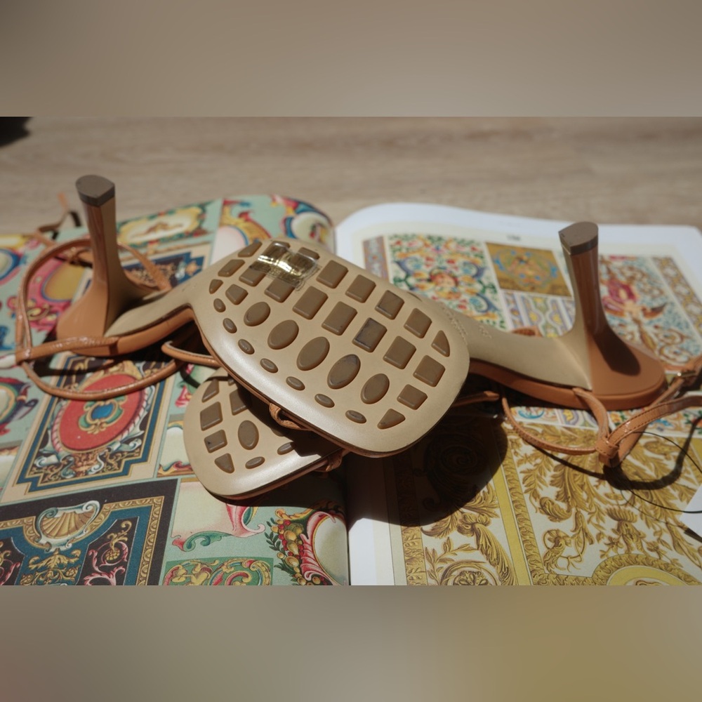 BOTTEGA Veneta brown hottest Sandals size 38/5 8.5 - Picture 2 of 7